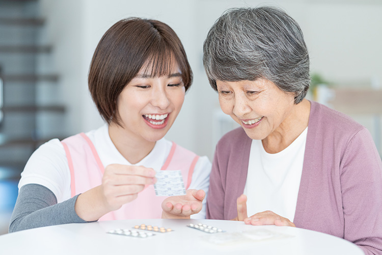 老人ホームにおける看護師の役割は?